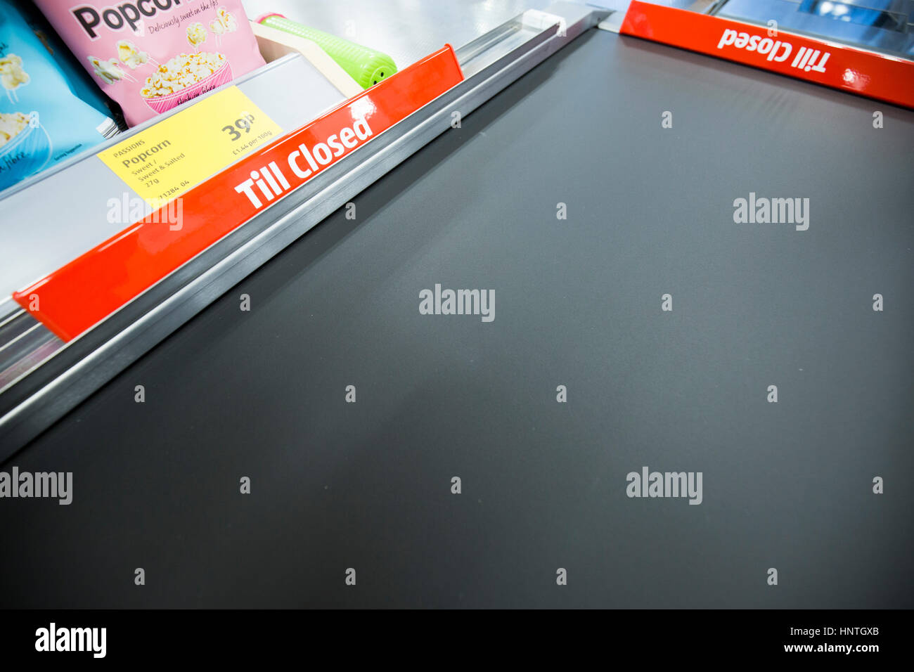 Aldi supermarket aldi store hi-res stock photography and images - Alamy