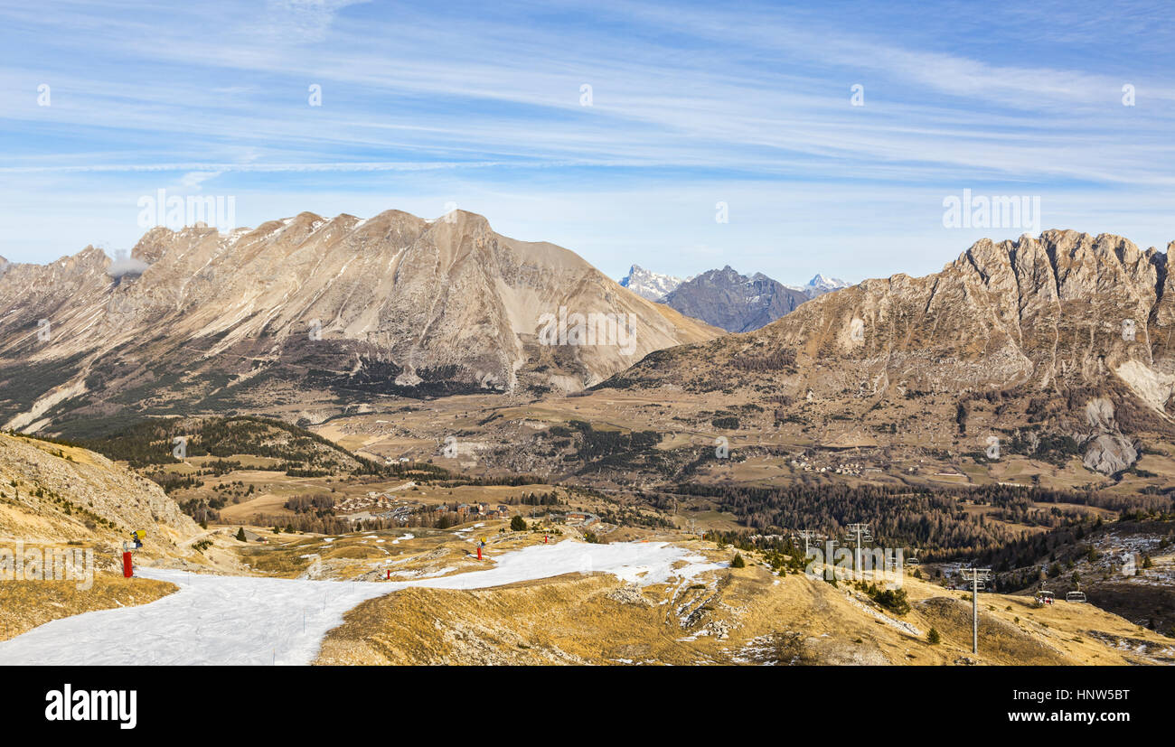 Ski piste sign french alps hi-res stock photography and images - Alamy