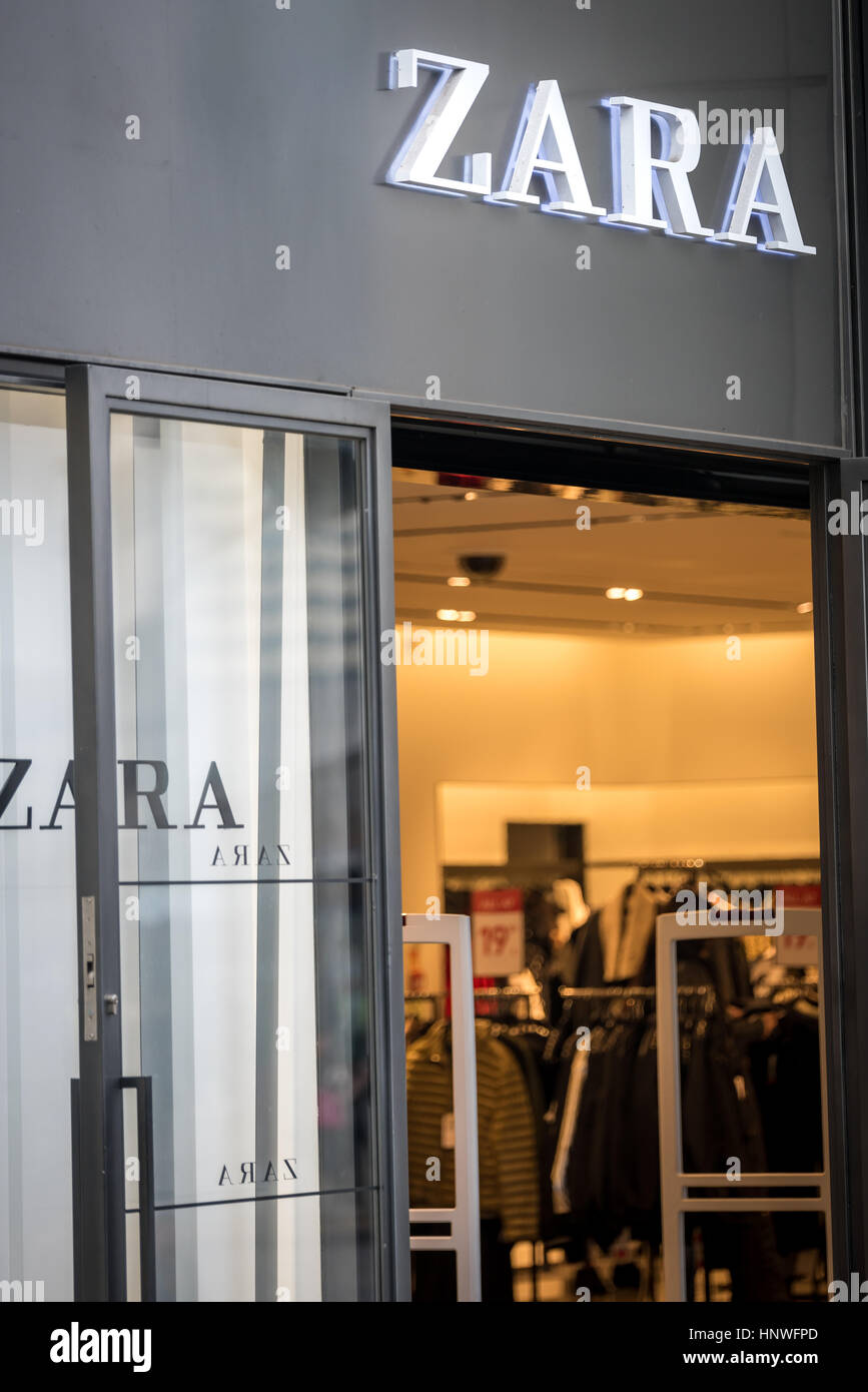 Zara retail shop birmingham Stock Photo