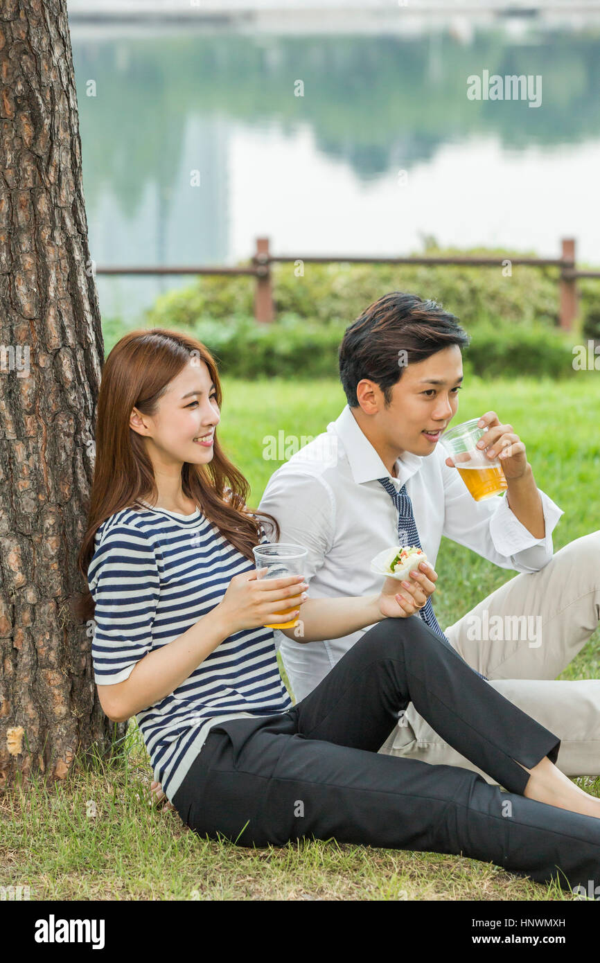 Young korean office workers hi-res stock photography and images - Alamy