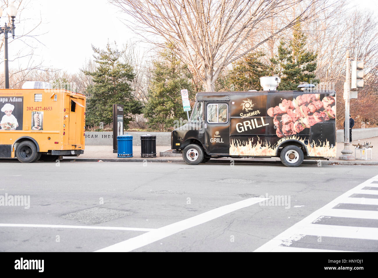 Food trucks washington dc hi-res stock photography and images - Alamy