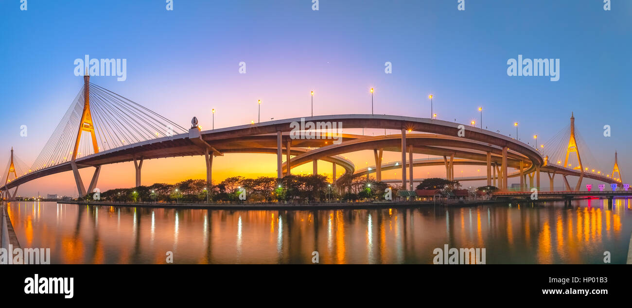 Bridge in sunset hi-res stock photography and images - Alamy