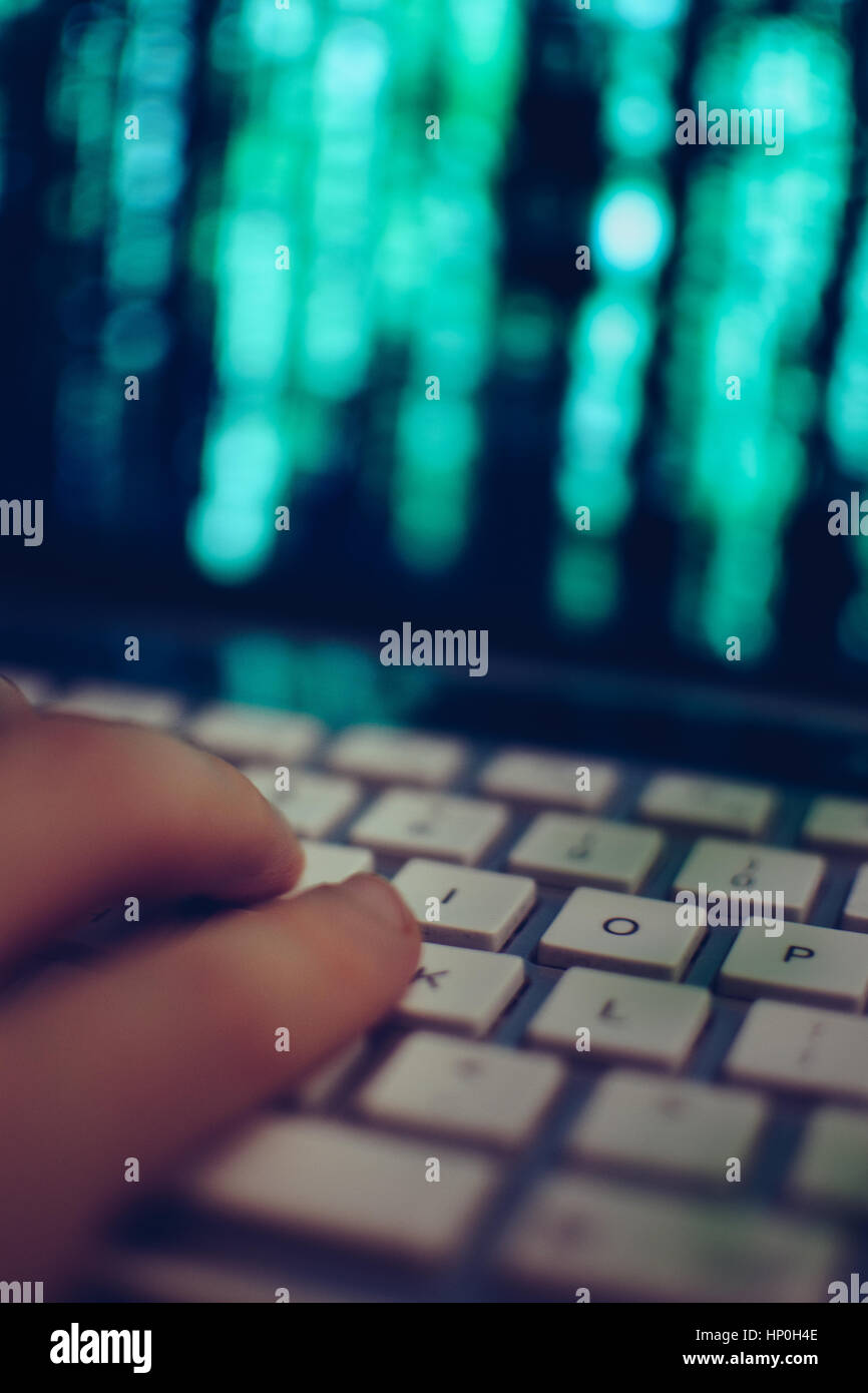Anonymous hackers computer hi-res stock photography and images - Alamy