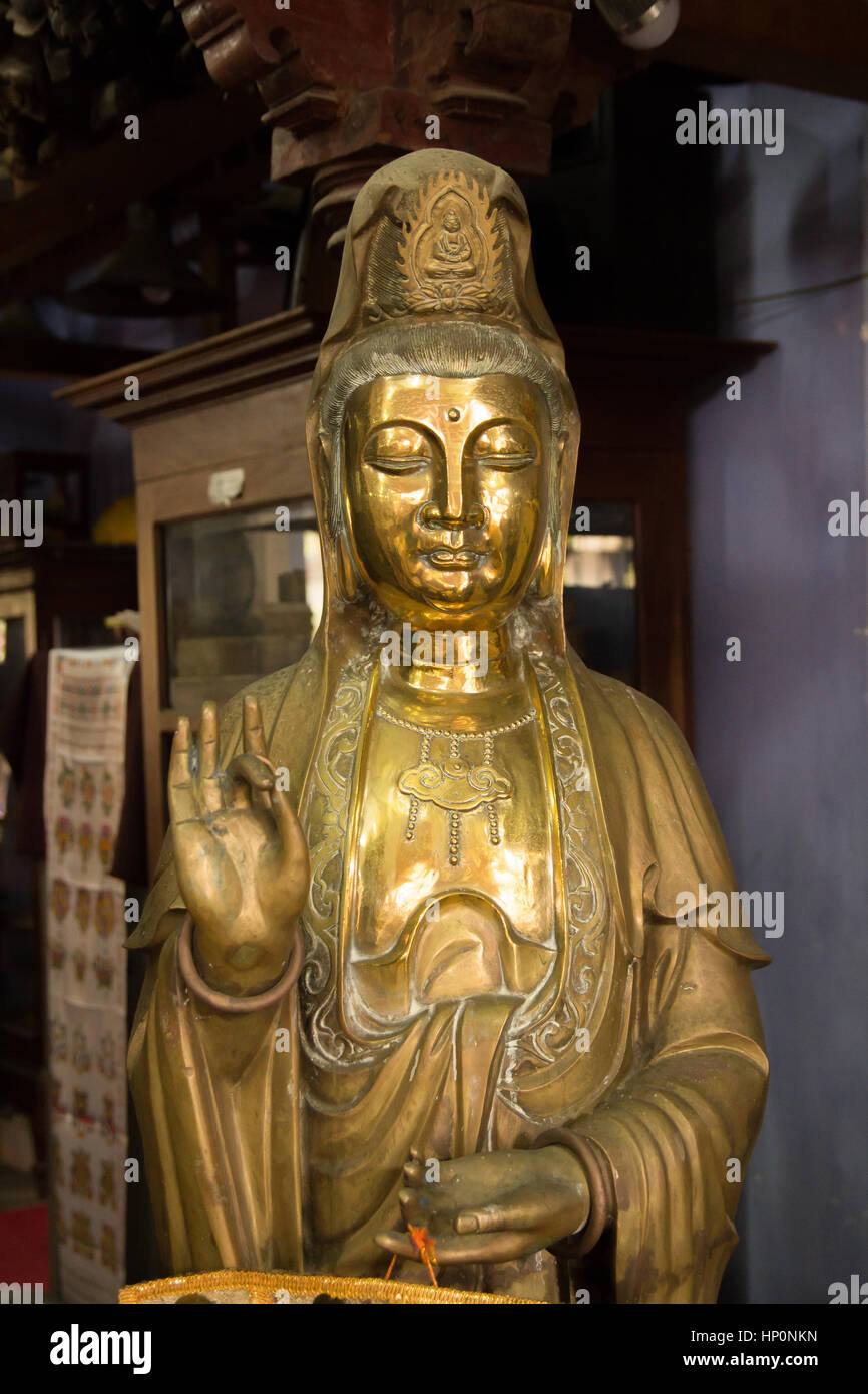Antique buddha hi-res stock photography and images - Alamy