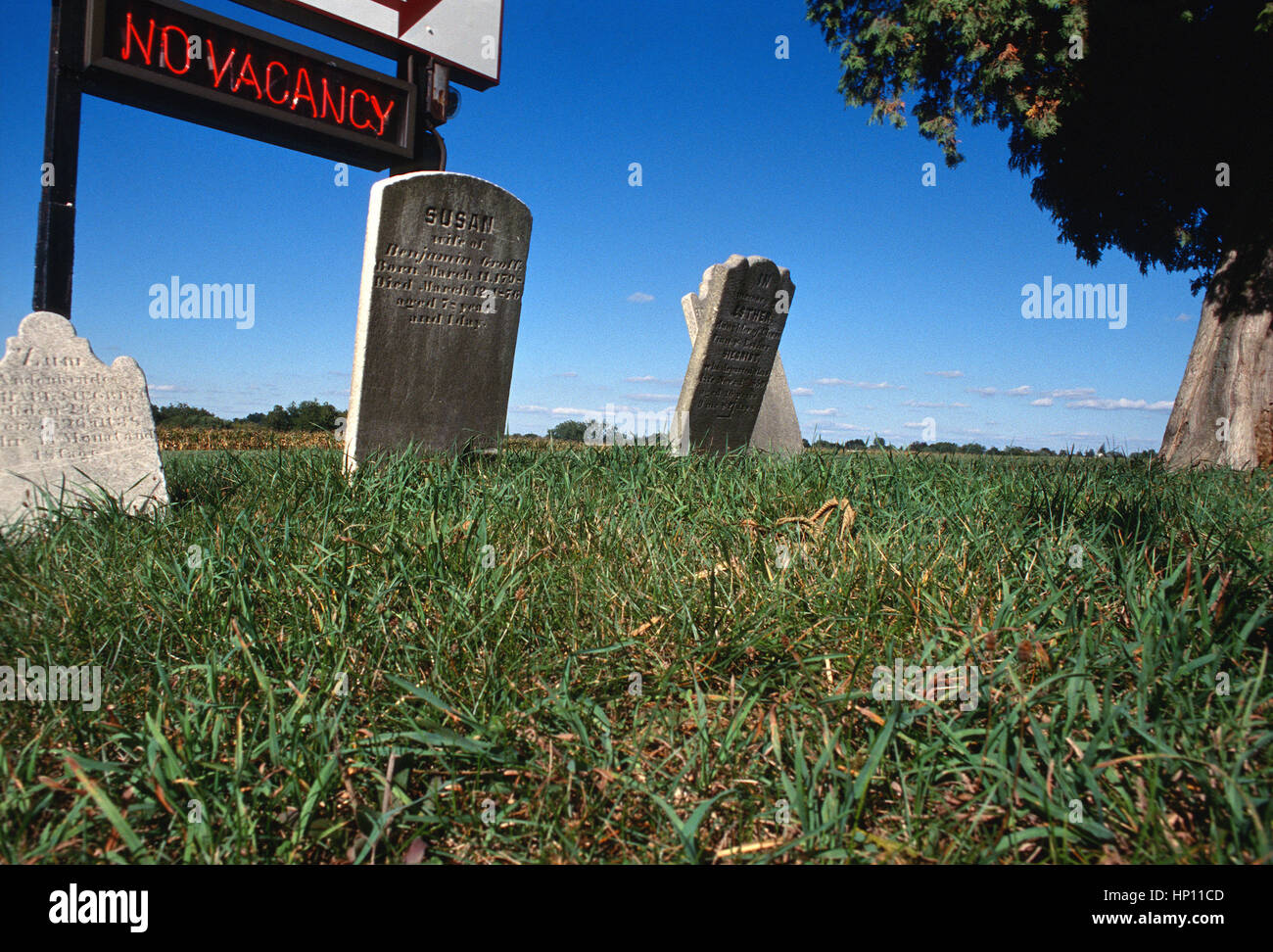 Funny graveyard hires stock photography and images Alamy