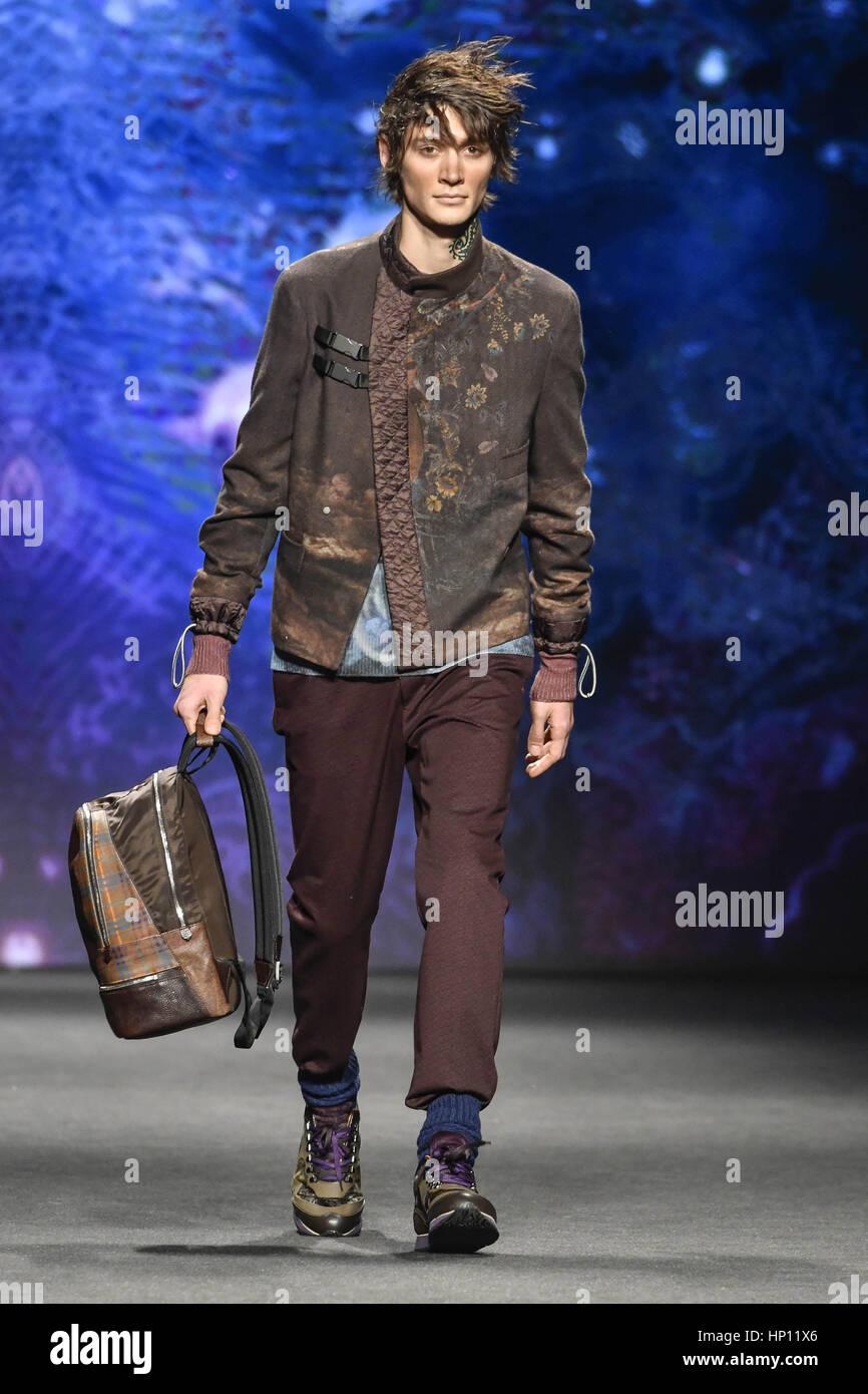 Milan Fashion Week Men's - ETRO - Catwalk Featuring: Model Where: Milan,  Italy When: 16 Jan 2017 Credit: IPA/WENN.com **Only available for  publication in UK, USA, Germany, Austria, Switzerland** Stock Photo - Alamy