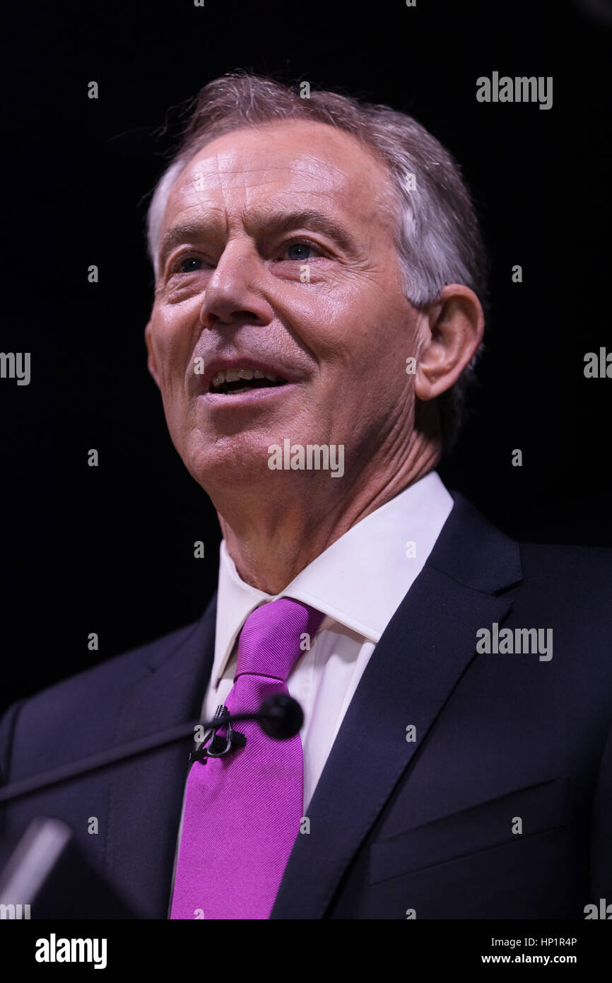 Tony blair speech hi-res stock photography and images - Alamy