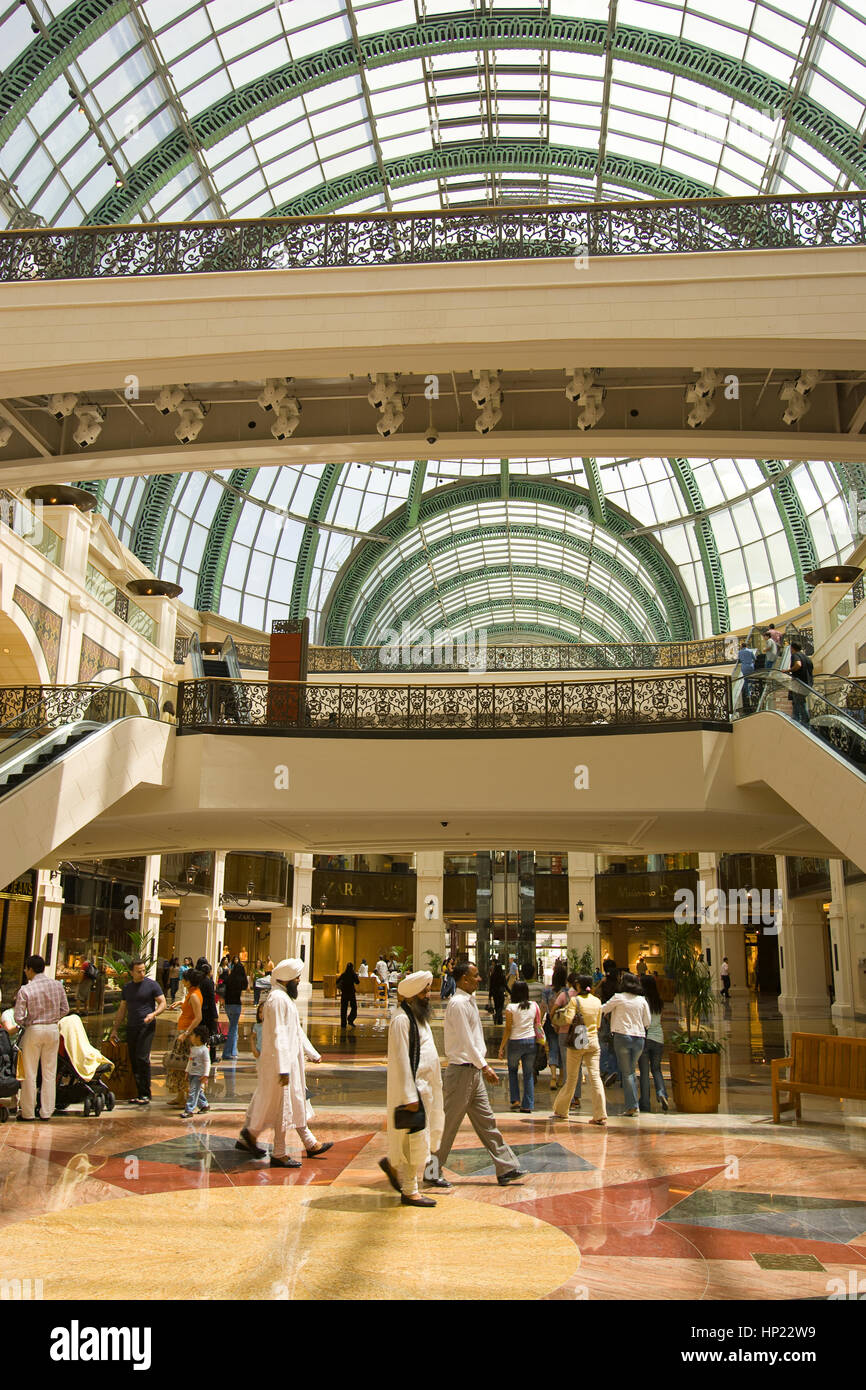 DUBAI, UNITED ARAB EMIRATES - People in shopping mall. Stock Photo