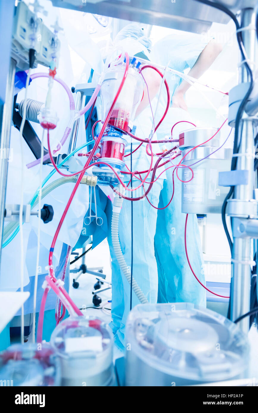 Heart Lung Machine Stock Photos & Heart Lung Machine Stock Images Alamy