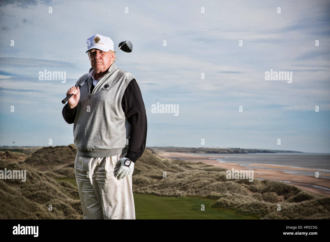 trump international golf club hat