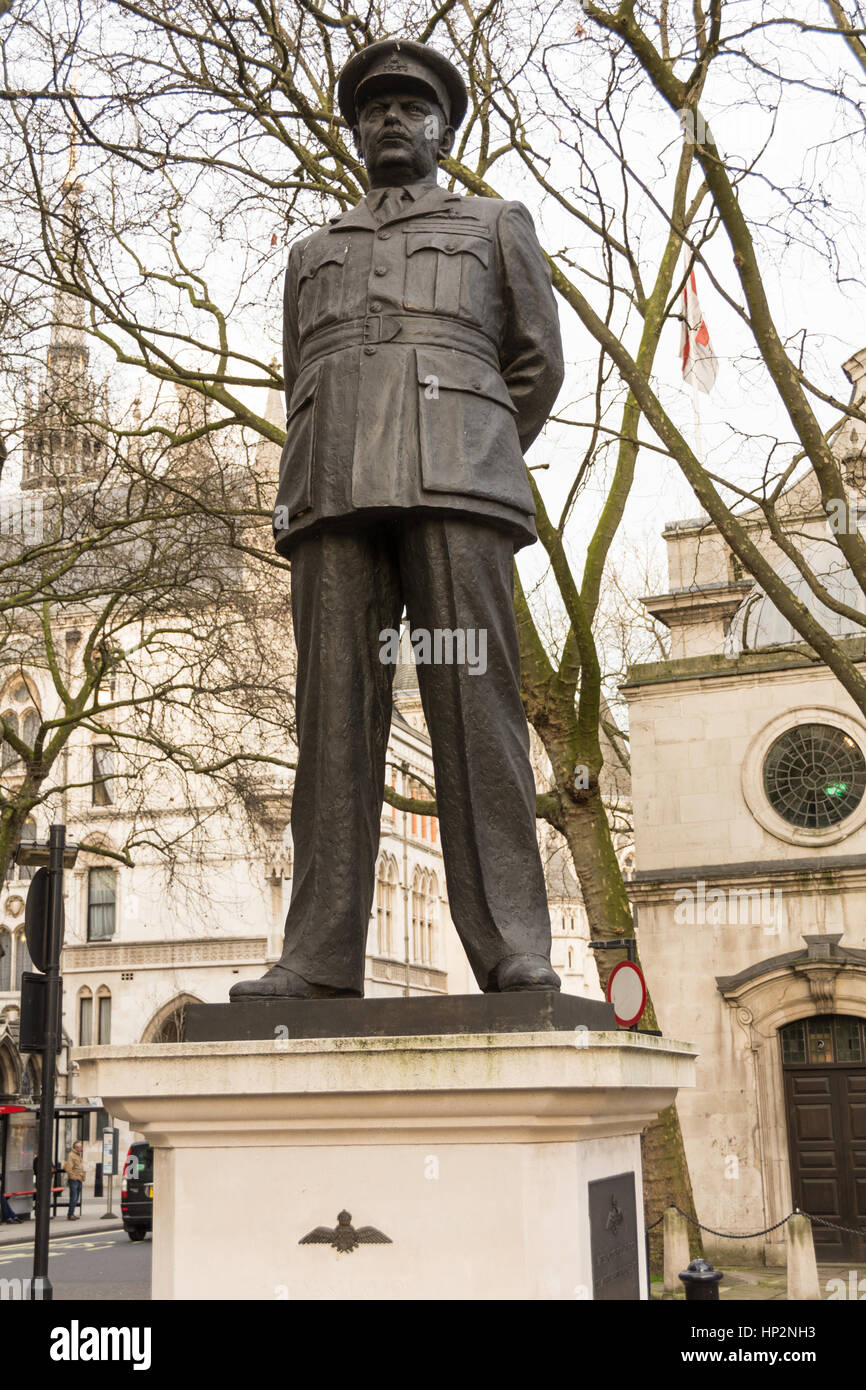 Statue of Bomber Harris outside St. Clement Danes church, Strand, London, UK Stock Photo