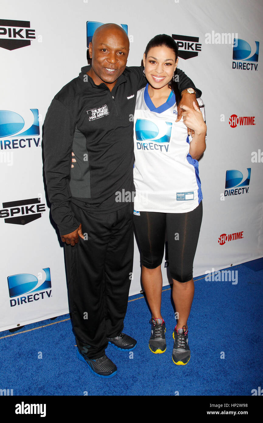 Phillippi Sparks and his daughter Jordin Sparks arrive at