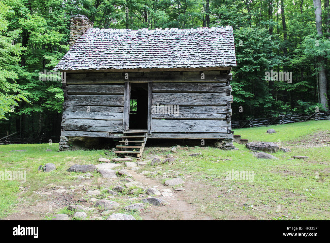 wood outbuilding on old farm in Smoky Mountains National Park in Tennessee Stock Photo