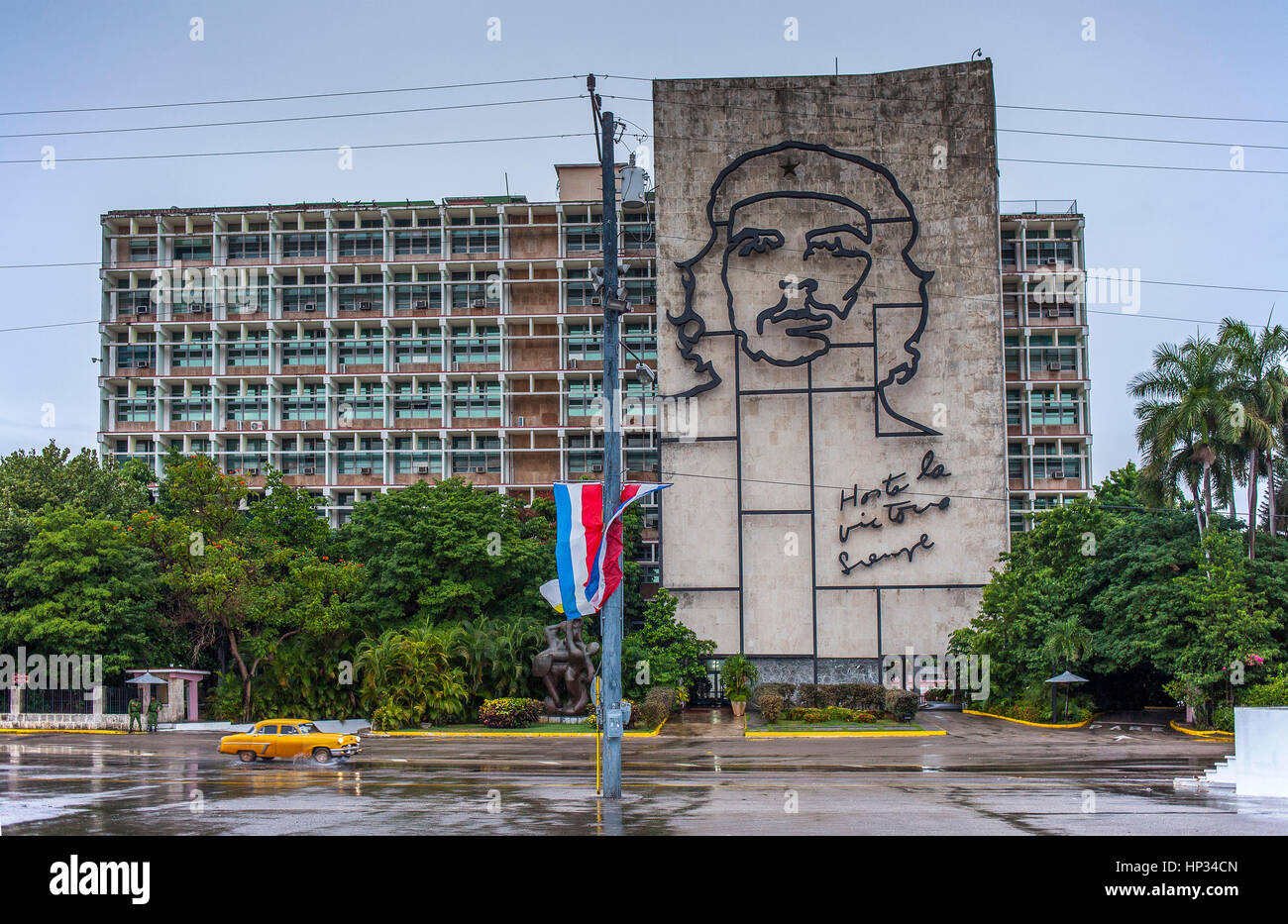 Ministry of Interior building with Che Guevara mural, Revolution Square, ''Plaza de la Revolucion'', La Habana, Cuba Stock Photo