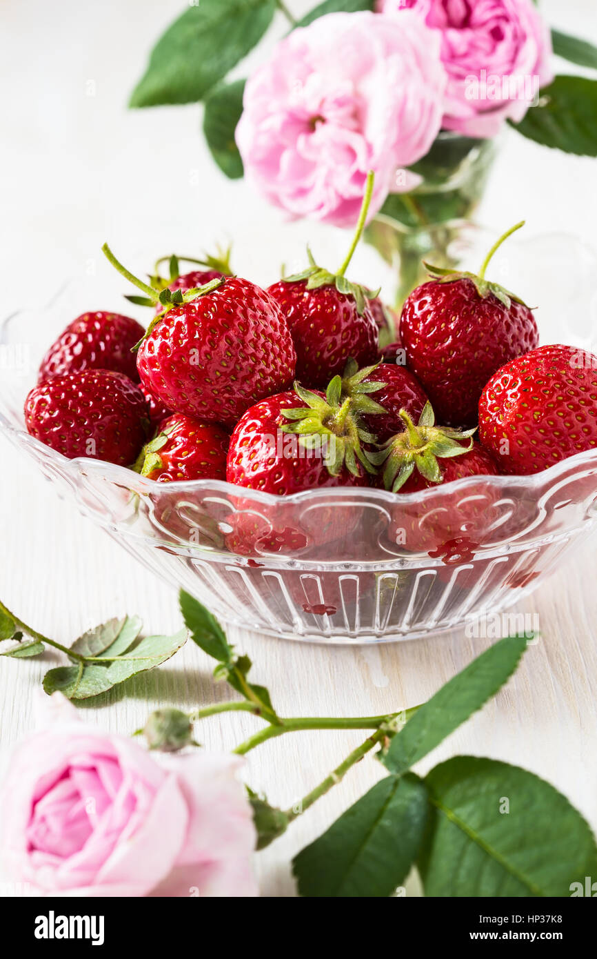 Still life with strawberries hi-res stock photography and images - Alamy