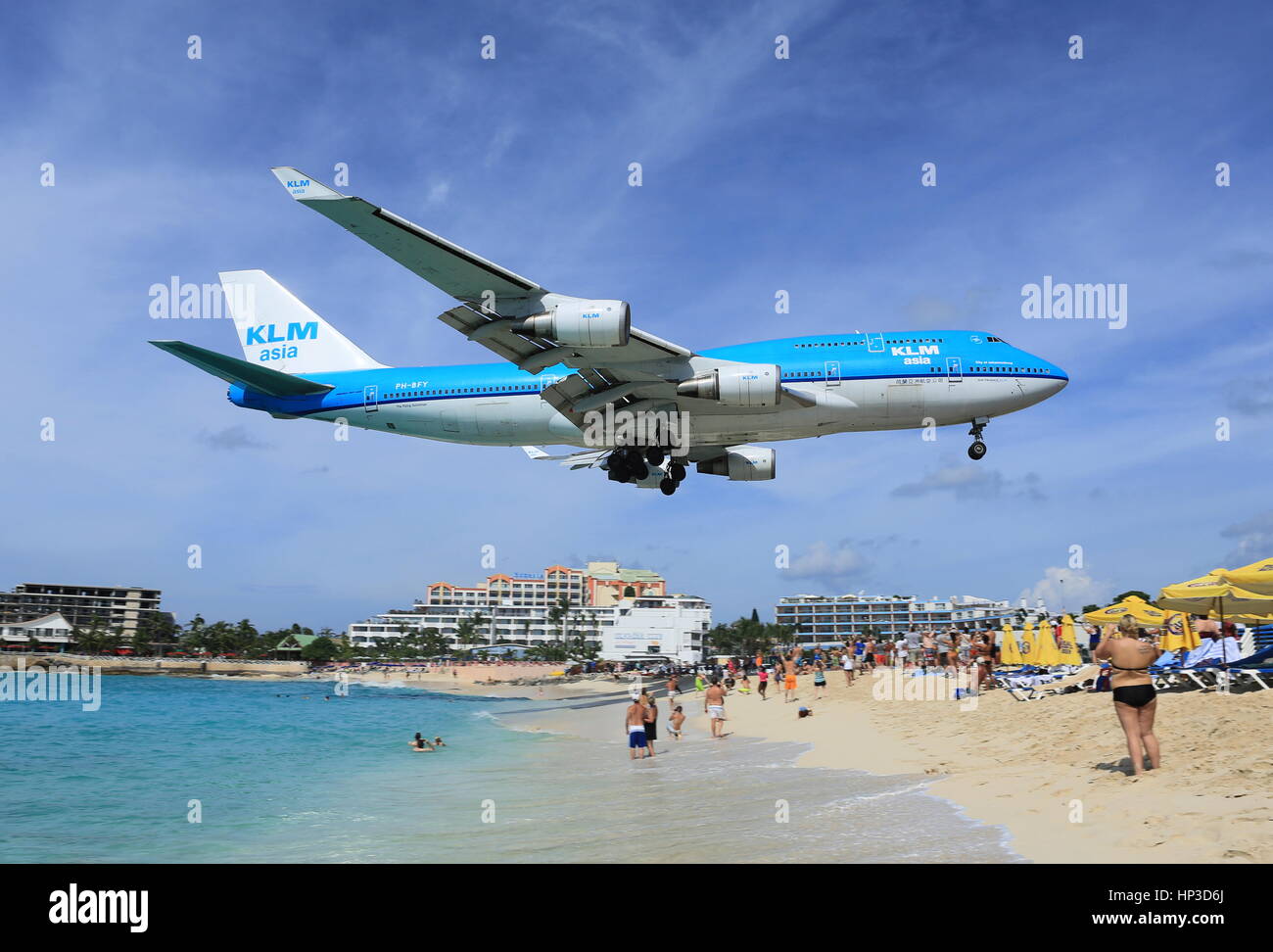 A KLM Boeing 747 landing at the famous Princess Juliana International Airport in St. Maarten Stock Photo