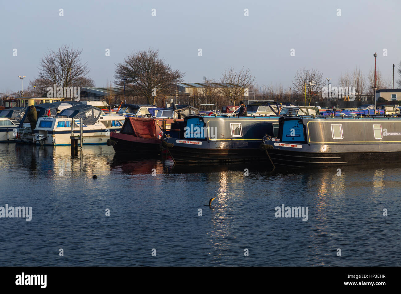 √ Sawley Marina Boat Sales