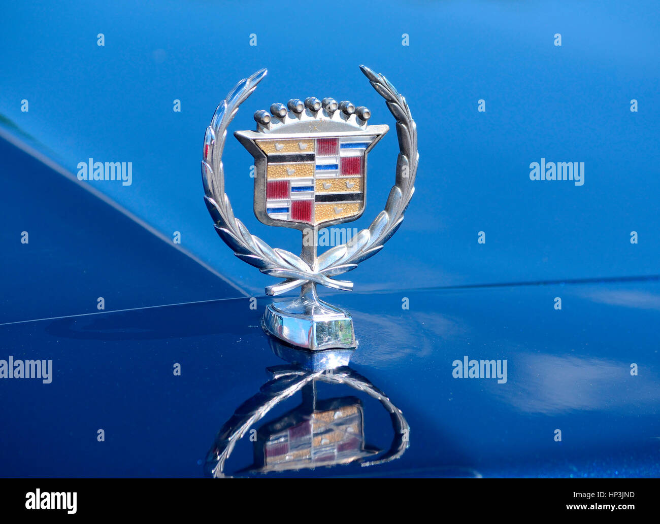 Hood ornament on Cadillac Fleetwood 1986 Stock Photo Alamy