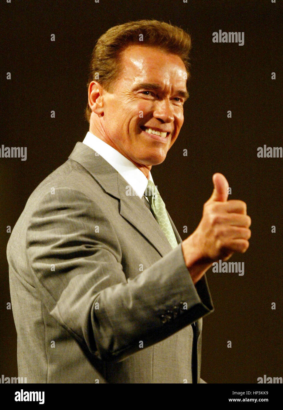 California gubernatorial candidate Arnold Schwarzenegger gives tthe thumbs up to the audience before his speech at the California Republican Convention in Los Angeles on Saturday, 13 September,  2003. Schwarzenegger is trying to get elected in California's recall election. Photo by Francis Specker Stock Photo