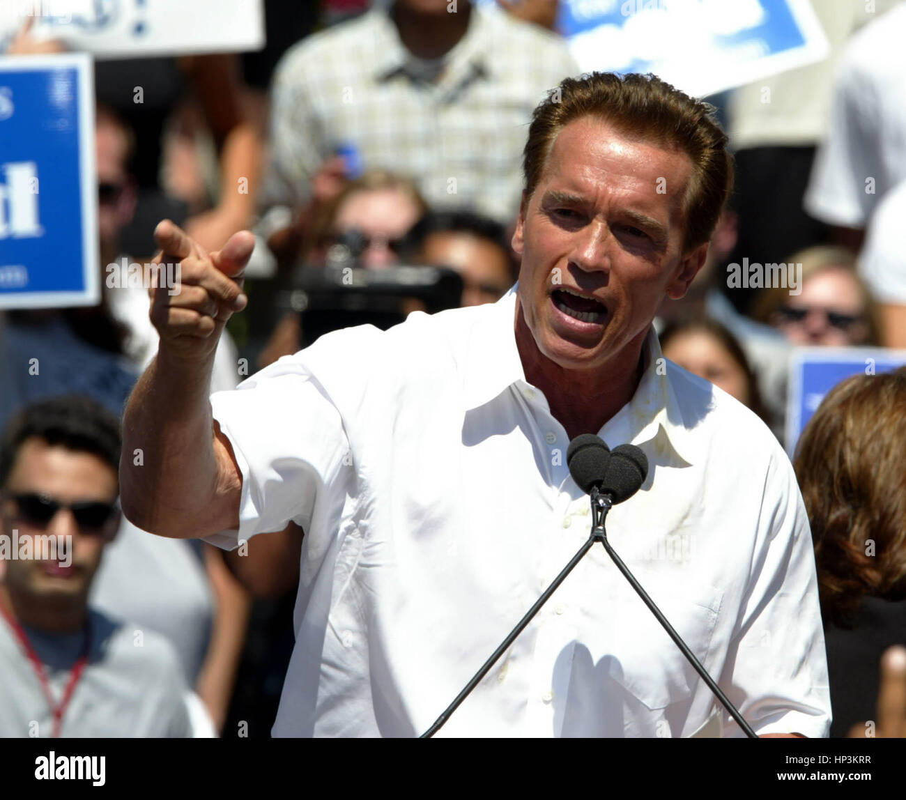 Arnold schwarzenegger beach hires stock photography and images Alamy