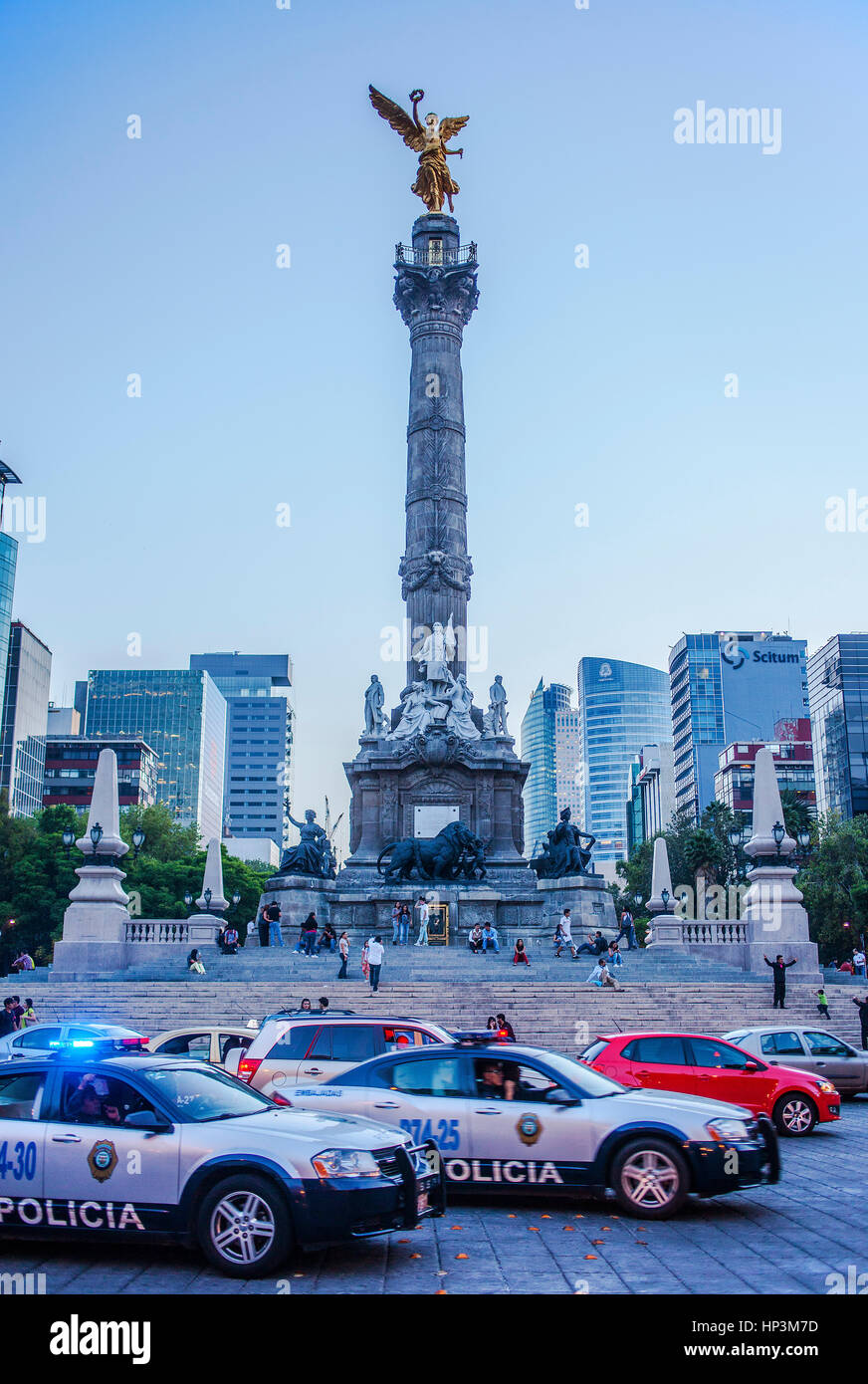 Angel statue, Independence Monument in Avenida de la Reforma, Mexico