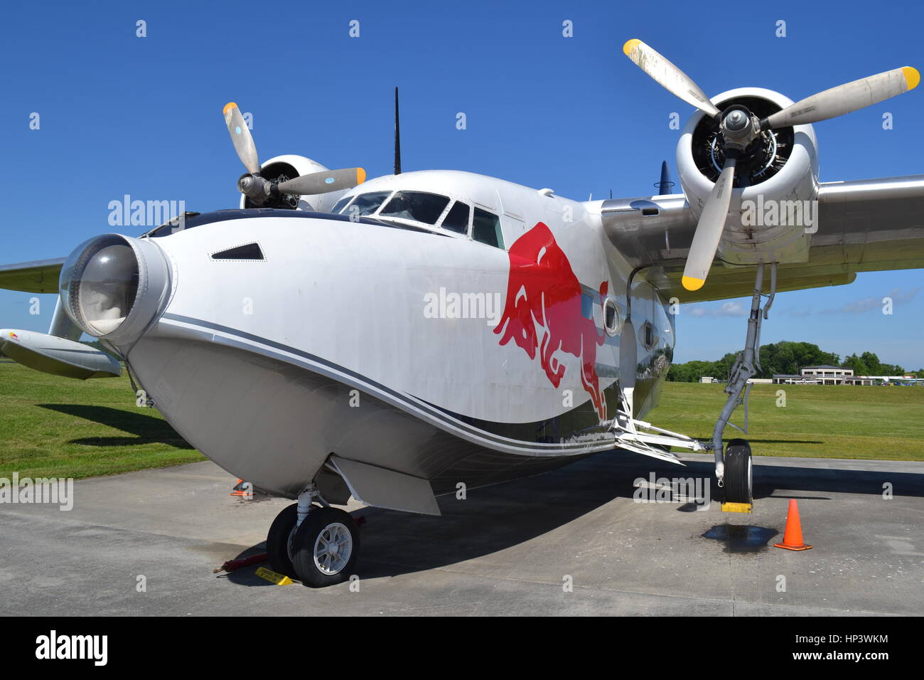 'Red Bull' HU-16 Grumman Albatross, Gatlinburg-Pigeon Forge Airport, Tennessee Stock Photo