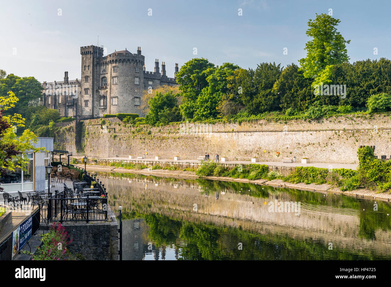 Kilkenny castle and river nore hi-res stock photography and images - Alamy