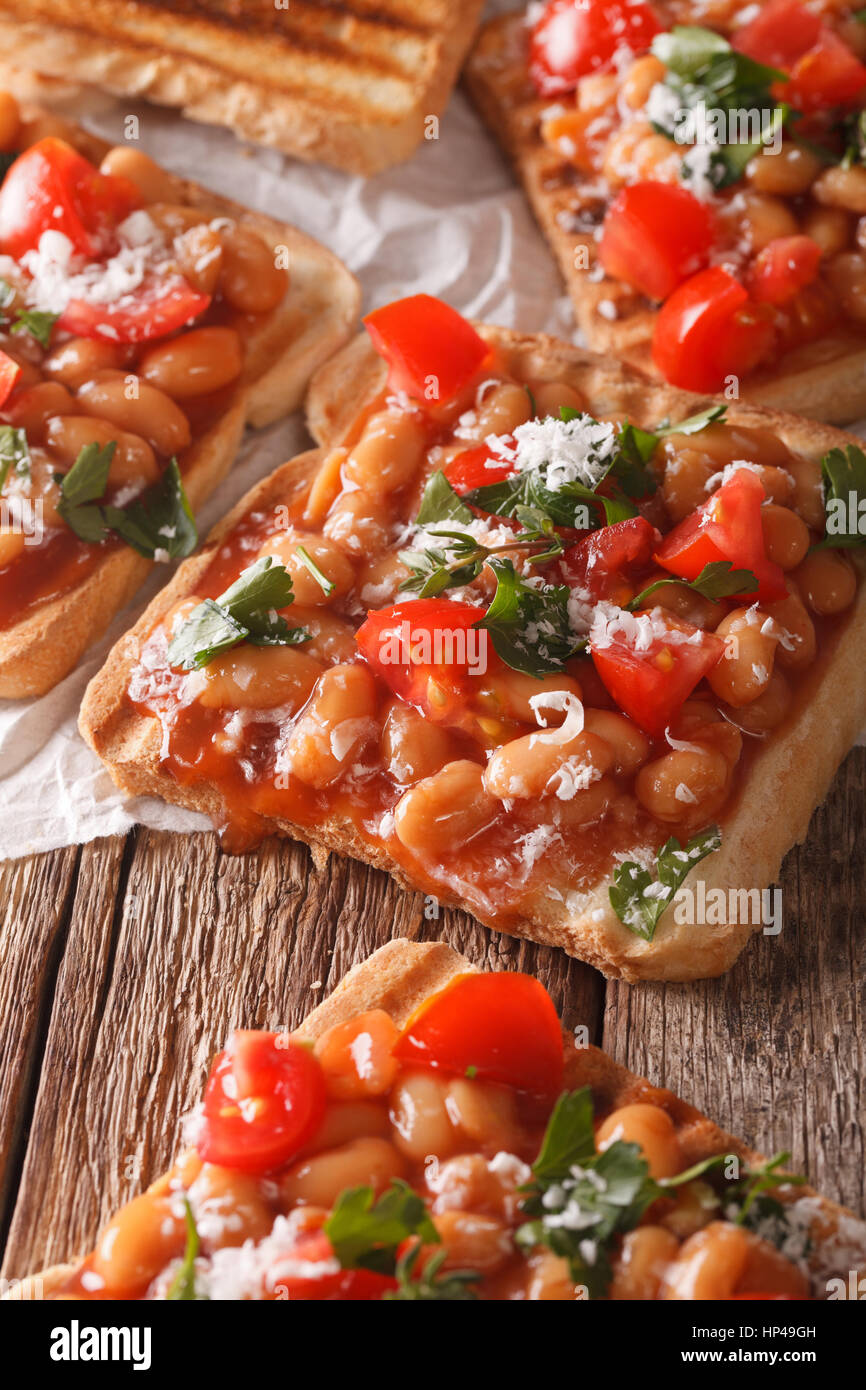 Baked beans brown sauce hires stock photography and images Alamy