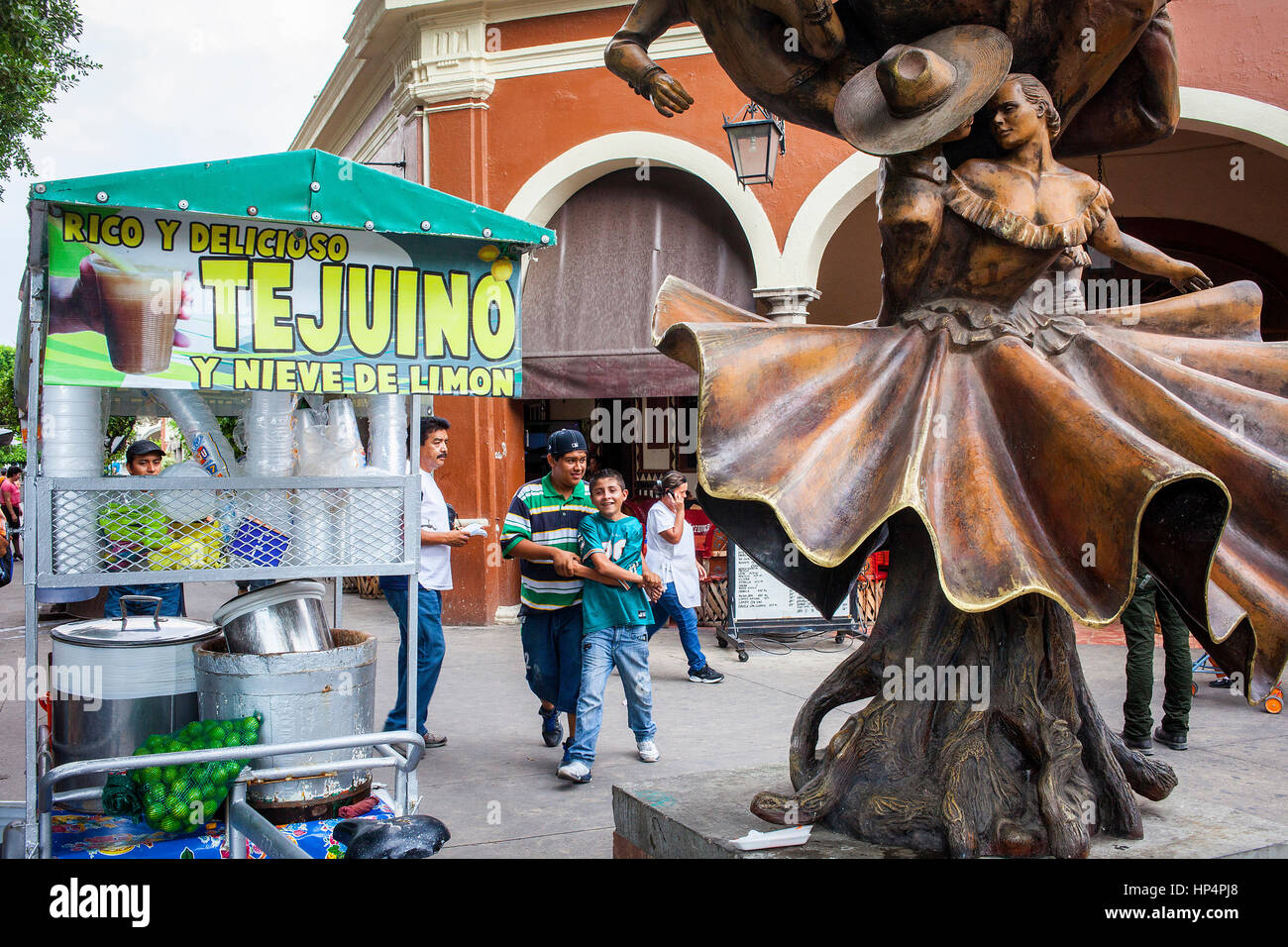 Street scene in Hidalgo park (main square), Tlaquepaque, Guadalajara, Jalisco, Mexico Stock Photo