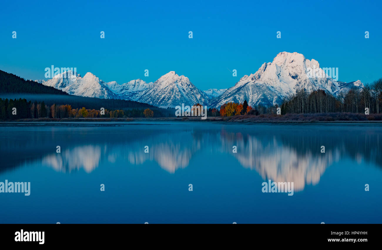 The Iconic and Extremely Beautiful Oxbow Bend at Dawn Stock Photo - Alamy