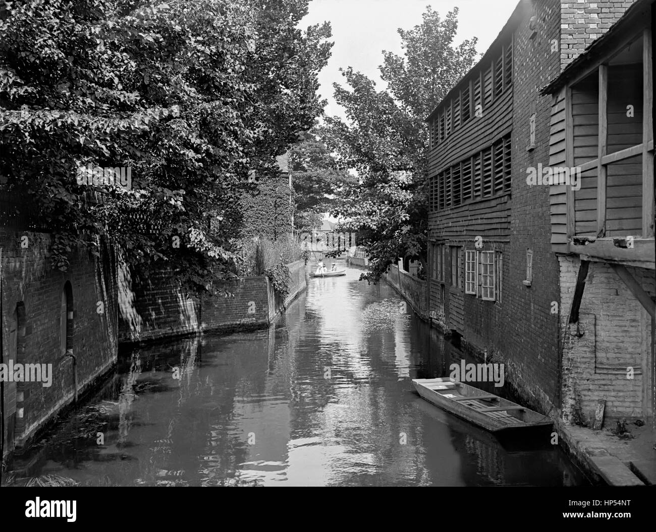 The River Stour as it wanders through Canterbury and the district known as 'Canterbury Weavers'. Taken in 1905, restored from a high resolution scan taken from the original Edwardian negative. Stock Photo