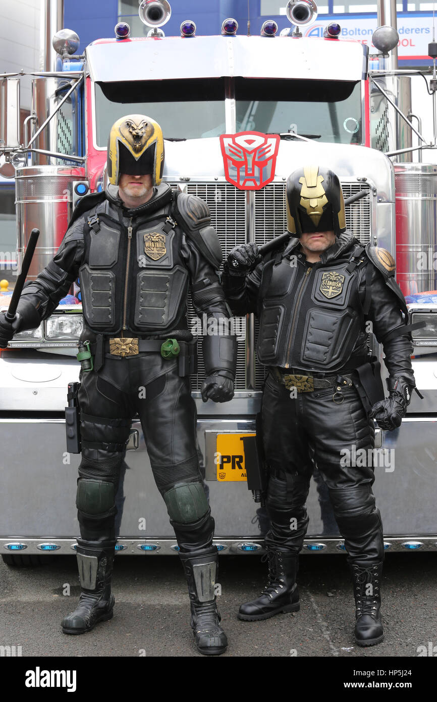 Bolton, Lancashire, UK. 18th February, 2017. Judge Dredd costumes been worn  by two men outside the