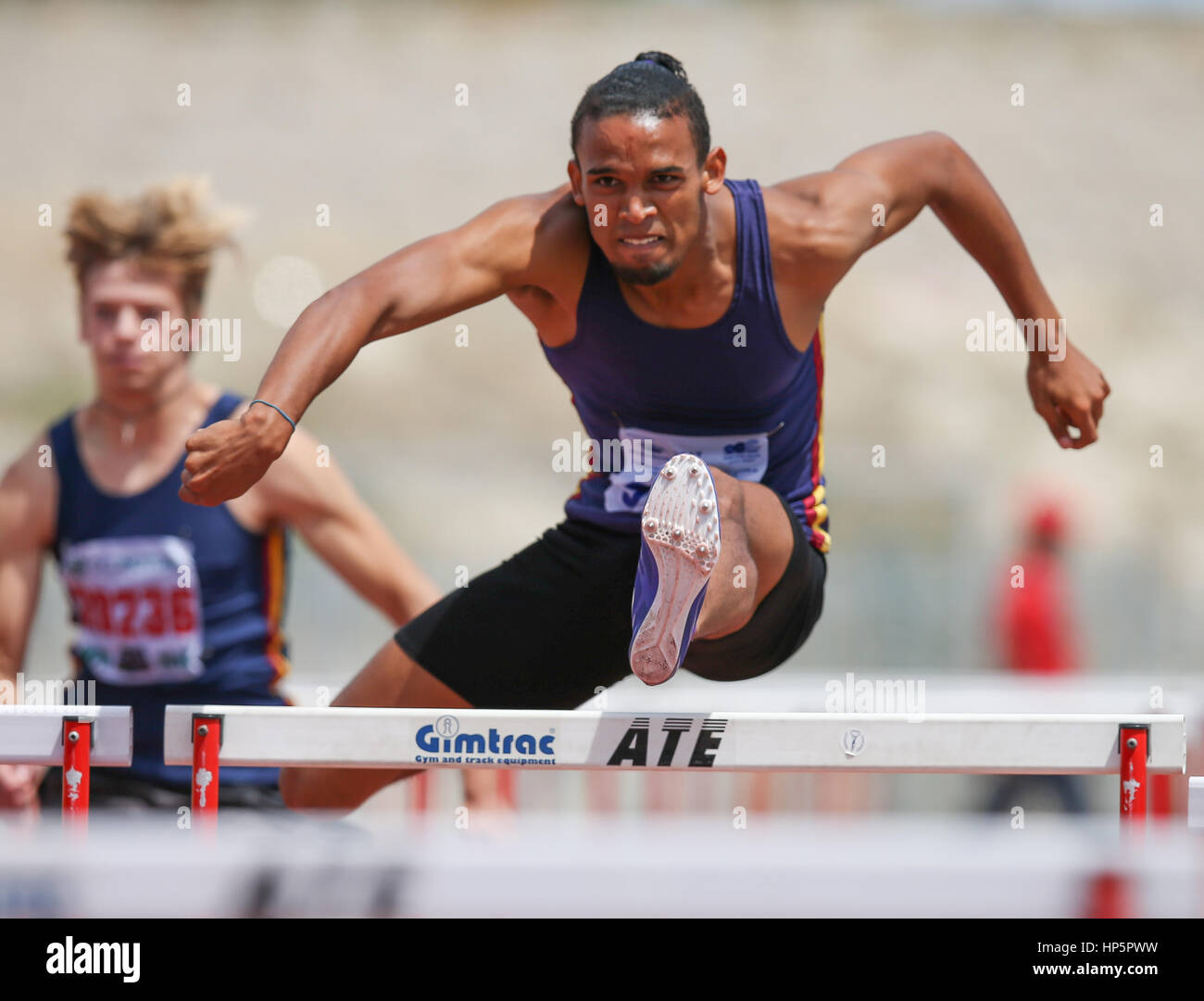 Wins mens 200m hurdles hi-res stock photography and images - Alamy