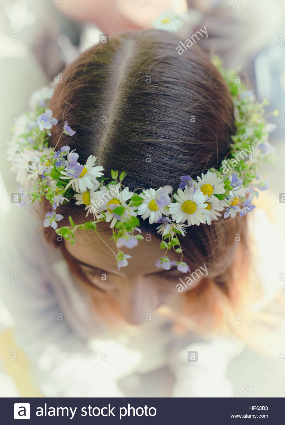 daisy flowers for hair