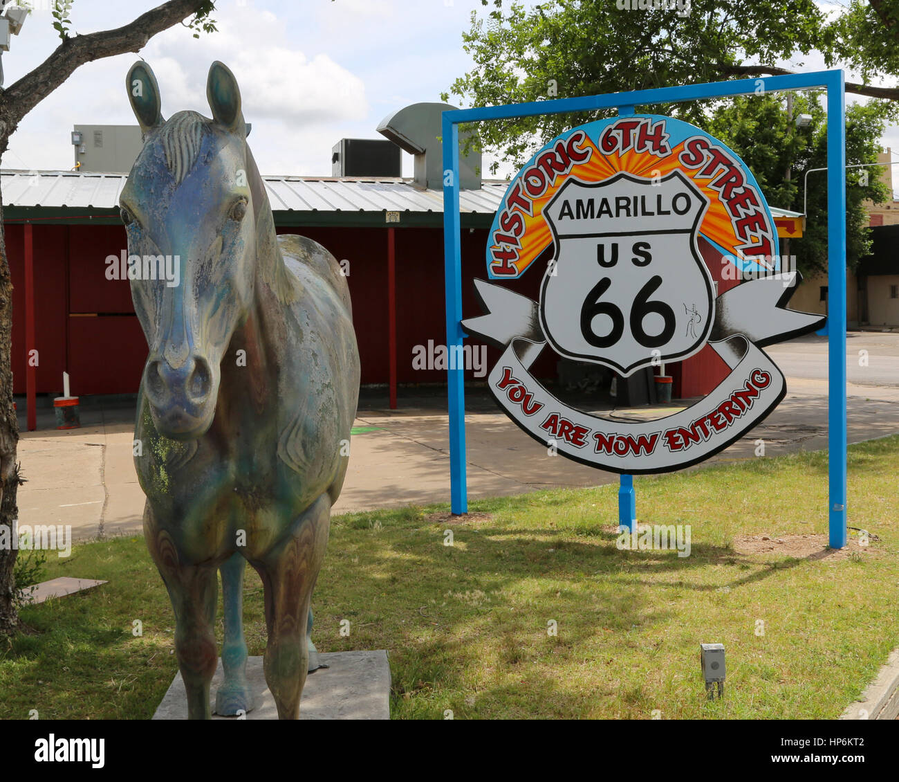 Horse statue by Sign on Route 66 in Amarillo, Texas Stock Photo Alamy
