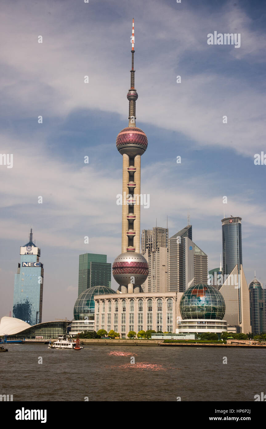 Shanghai the bund view hi-res stock photography and images - Alamy