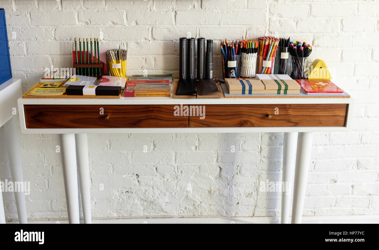 CW Pencil Enterprise shop, New York, USA Stock Photo Alamy
