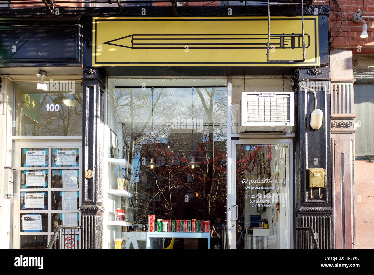 CW Pencil Enterprise shop, New York, USA Stock Photo Alamy