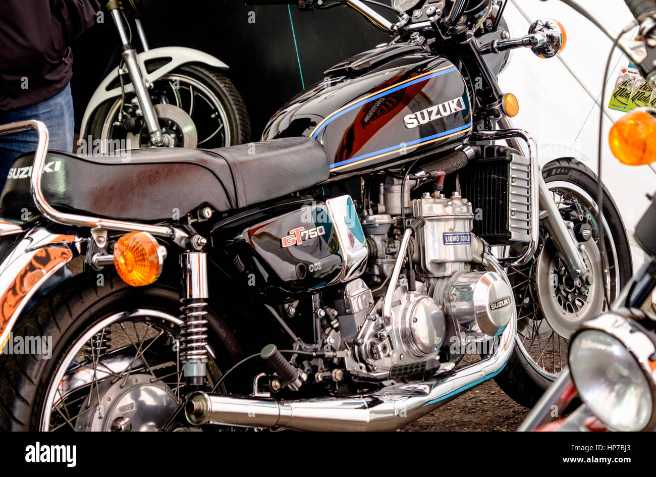 Suzuki GT750 - Classic Motorbikes