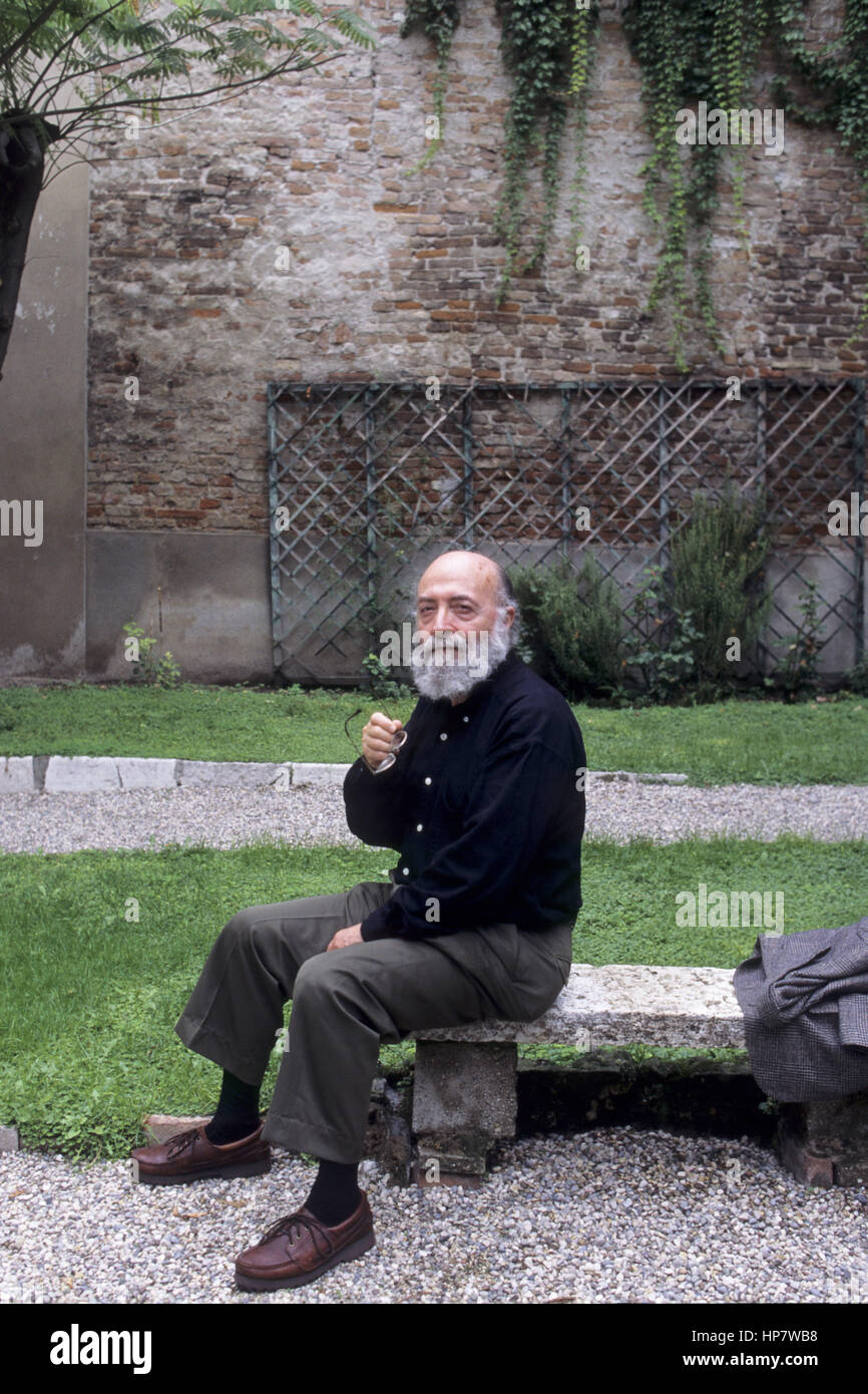 Chaim potok hi-res stock photography and images - Alamy