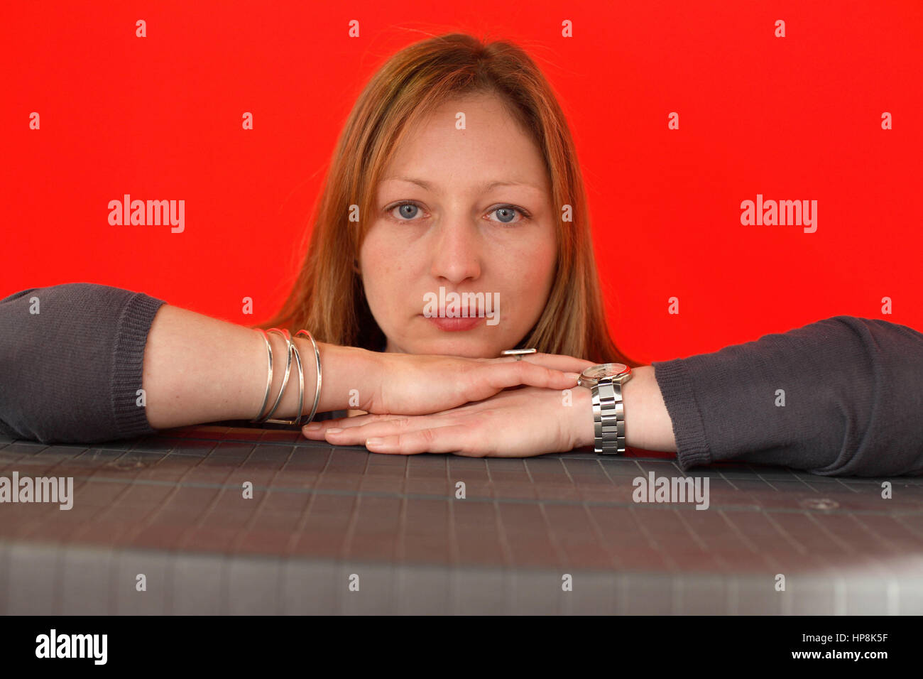 Scarlett thomas hires stock photography and images Alamy