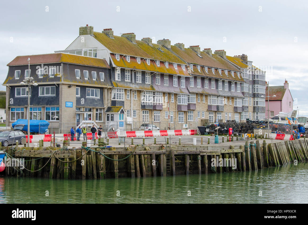 West Bay, Dorset, UK. 20th Feb, 2017. Work begins at West Bay Harbour
