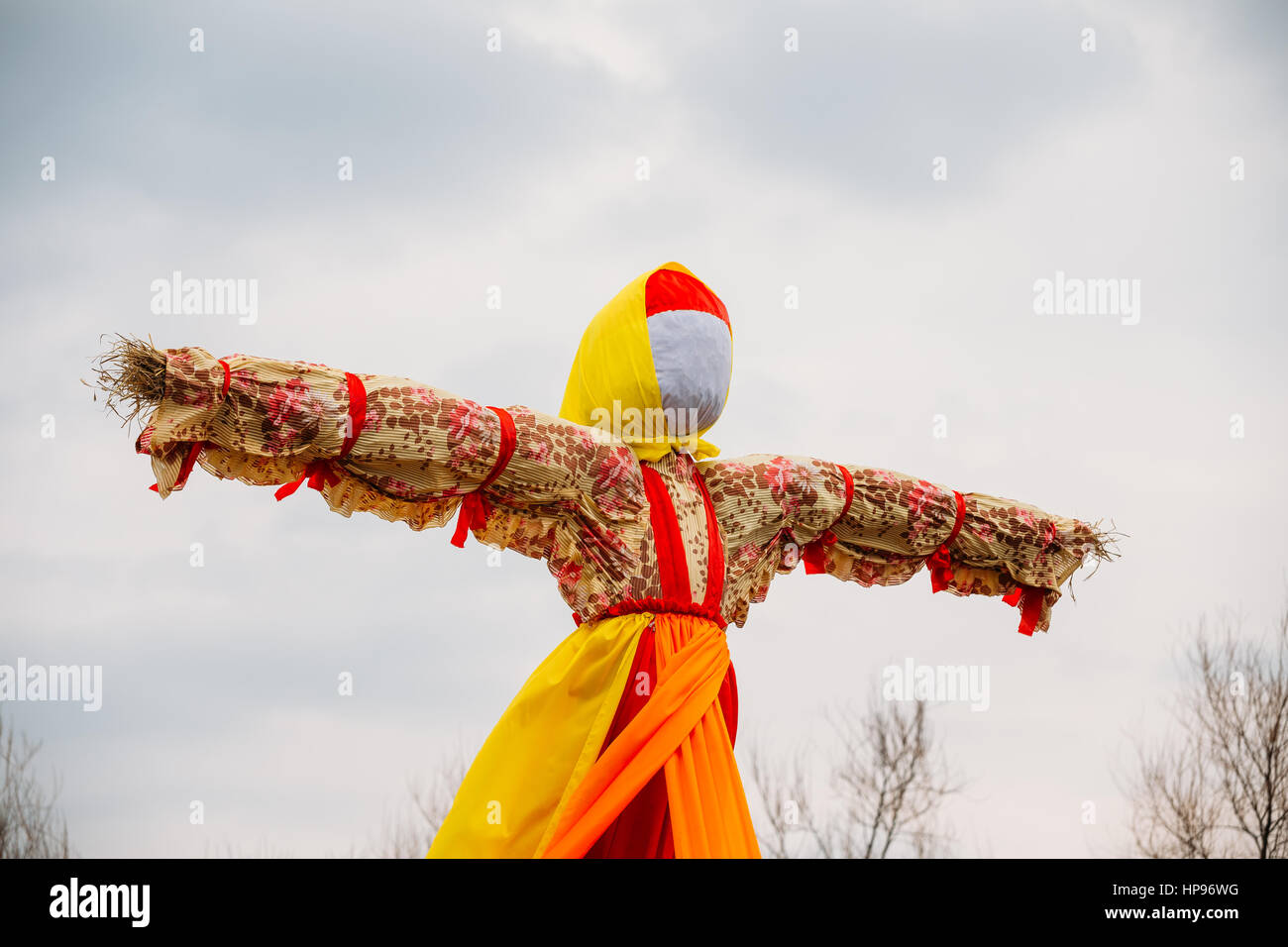 Close-Up Straw Effigy Of Dummy Of Maslenitsa, Symbol Of Winter And Death In Slavic Mythology, Pagan Tradition. The Eastern Slavic Religious, Folk Holi Stock Photo