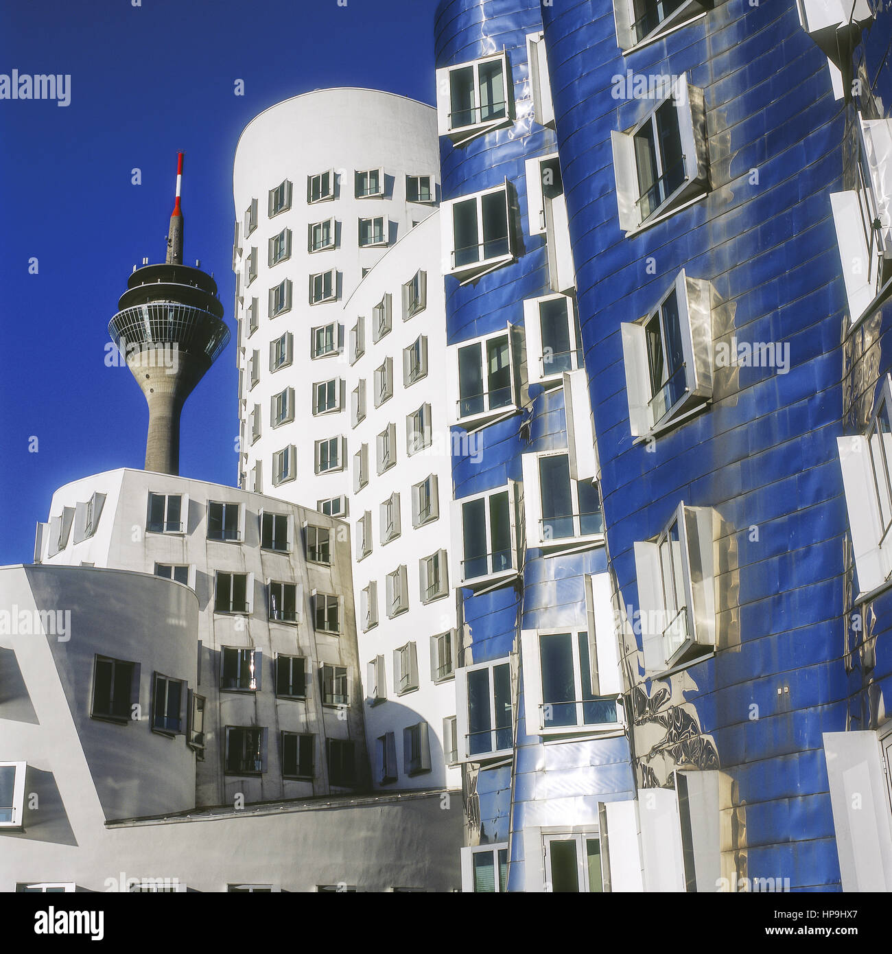 Buerogebaeude, Gehry-Bauten, Rheinturm, Medienhafen, Duesseldorf Stock Photo