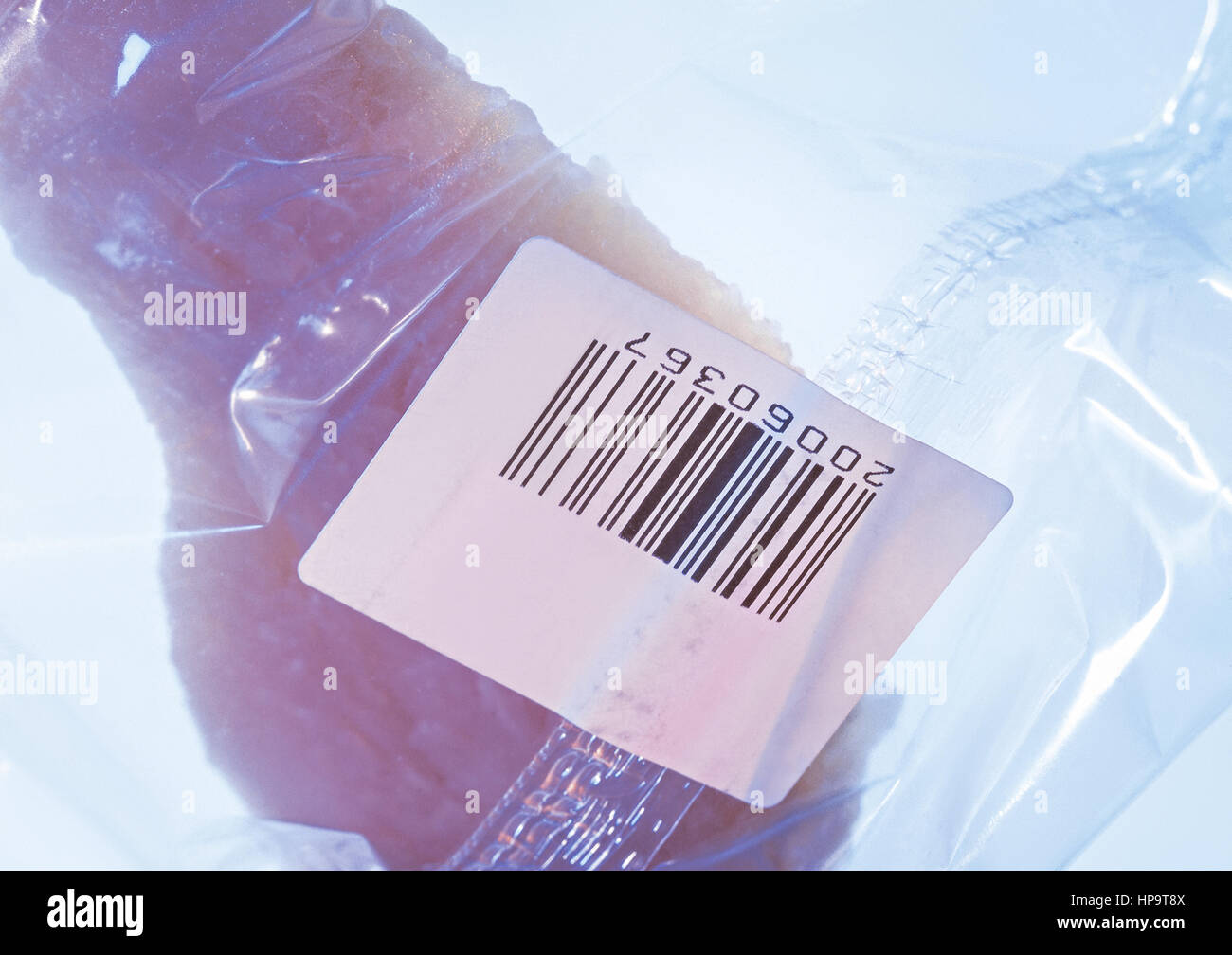 Barcode-Etikett auf verpacktem Fleisch Stock Photo