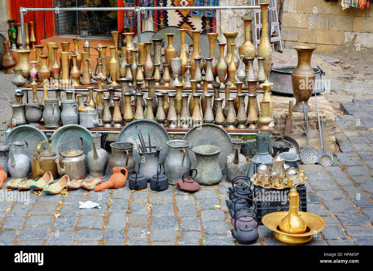 Old oriental antiques jungs and vases on street market in Old city, Icheri Sheher. Baku, Azerbaijan. Stock Photo