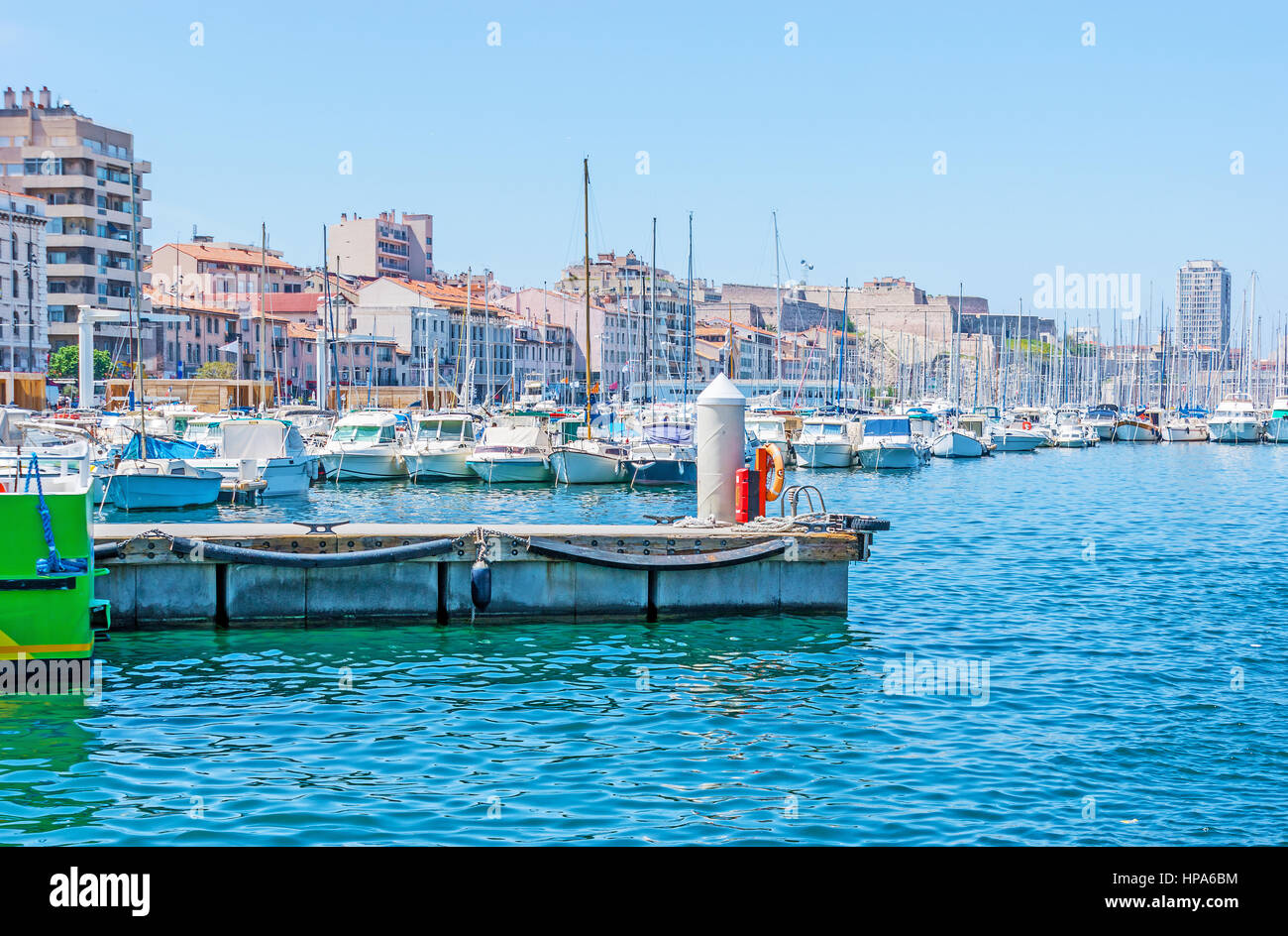 Marseille cafe hi-res stock photography and images - Page 3 - Alamy