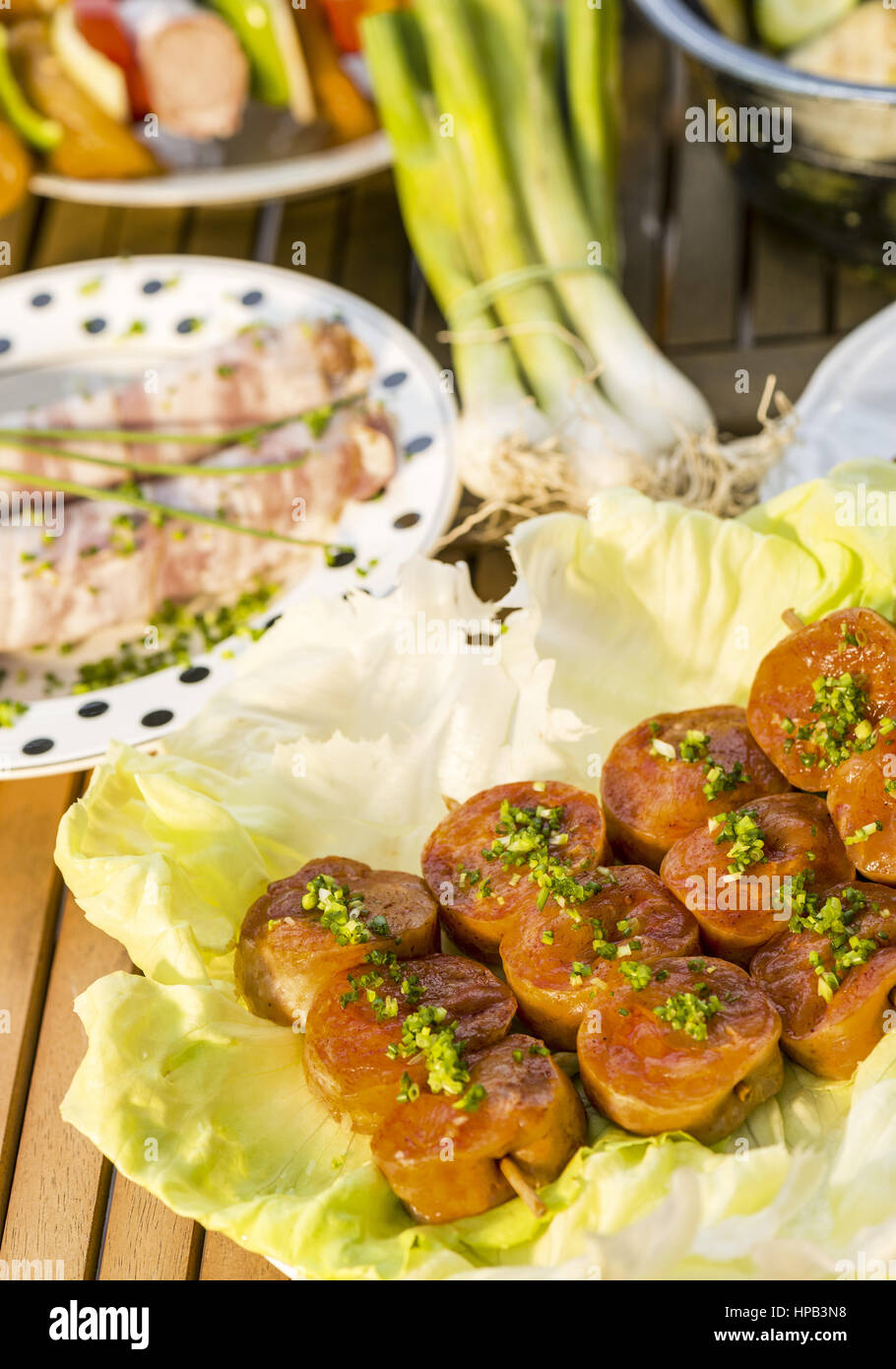 Marinierte Fleischspiesse zum Grillen Stock Photo