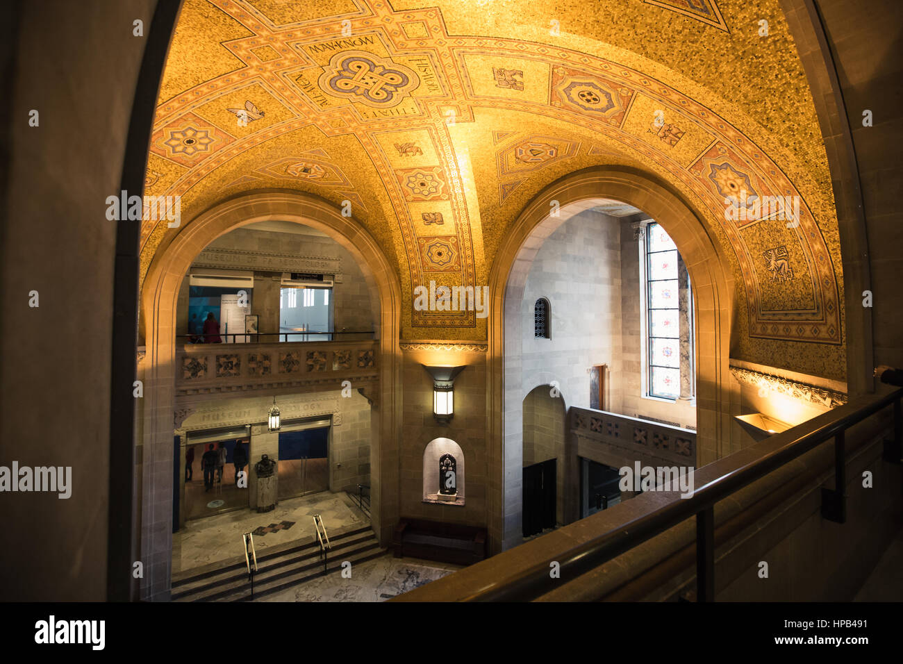 The Rotunda, dedicated in honour of Ernest and Elizabeth Samuel, is the Museum’s ceremonial entrance hall. It features one of the Museum’s most magnif Stock Photo