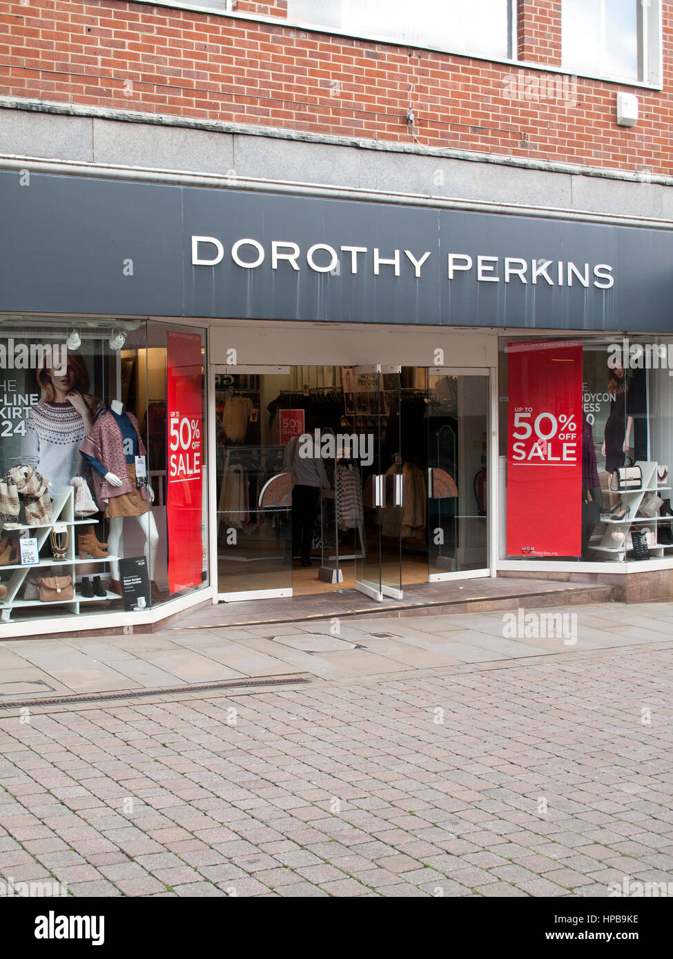 Dorothy perkins clothes store High 